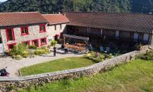 Ancienne ferme avec 5 chambres d'hôtes avec licence restaurant