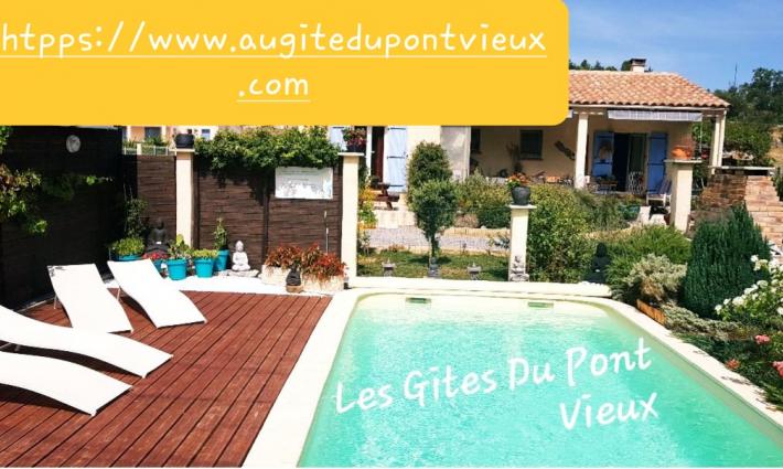 gîte et chambres d'hôtes - Au coeur de la Garrigue: 3 Gîtes avec vue sur Vignes