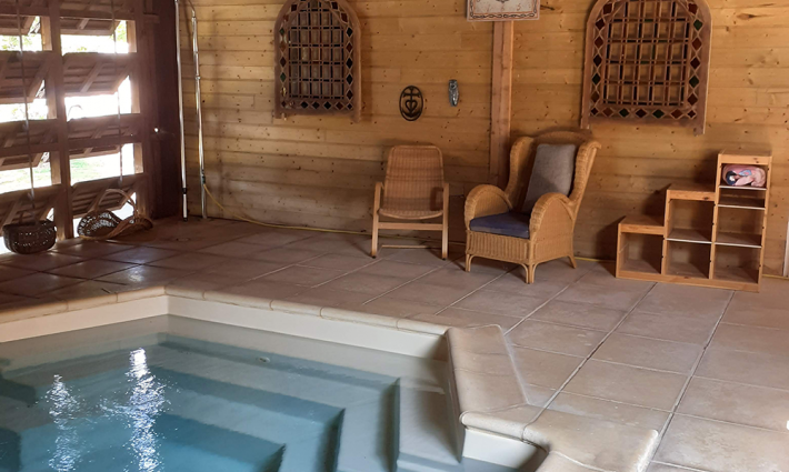gîte et chambres d'hôtes - Très belle maison dans la vallée de la Vézère avec deux locations à vendre