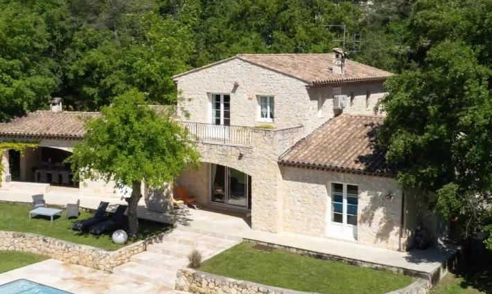 gîte - Magnifiques gîtes 11 villas avec terrasse piscine