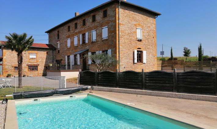 gîte - Gîte et maison d'habitation ancienne ferme rénovée en Pierres Dorées