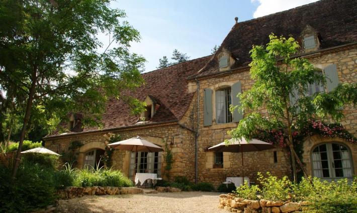 chambres d'hôtes - Maison périgourdine avec 5 chambres d'hôtes dans le Triangle d'or