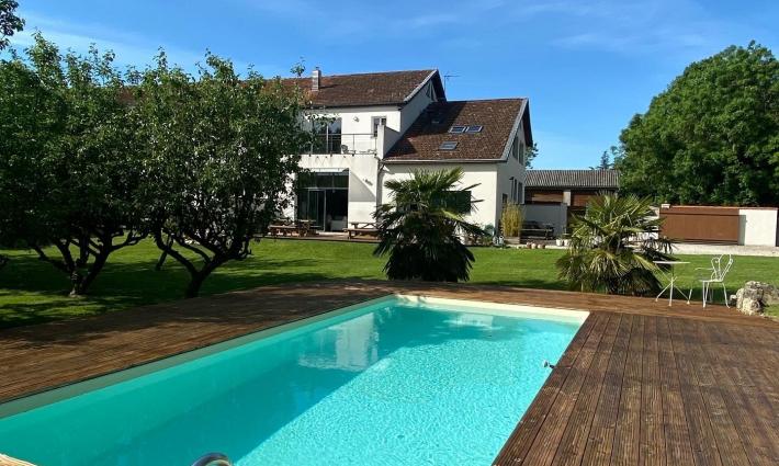 gîte et chambres d'hôtes - Chambres d'hôtes et gîtes ,proches de La Rochelle Charente-Maritime