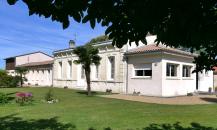 Charmant ensemble immobilier au cœur d'un quartier prisé de Saint-Médard