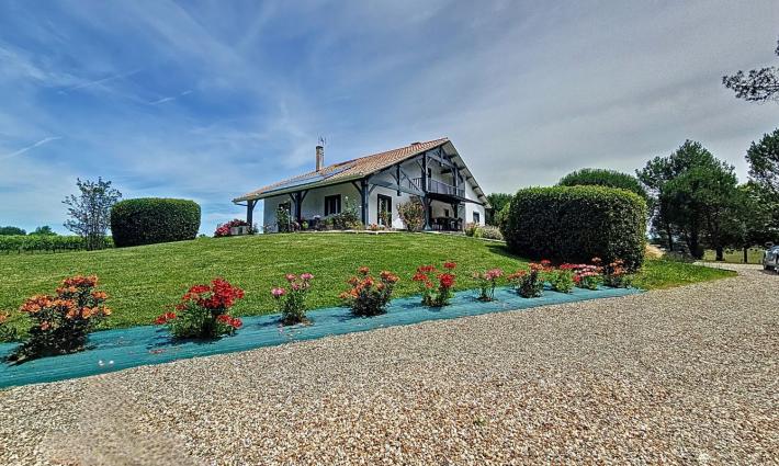 gîte et chambres d'hôtes - Maison d'Hôte renommée sur le secteur