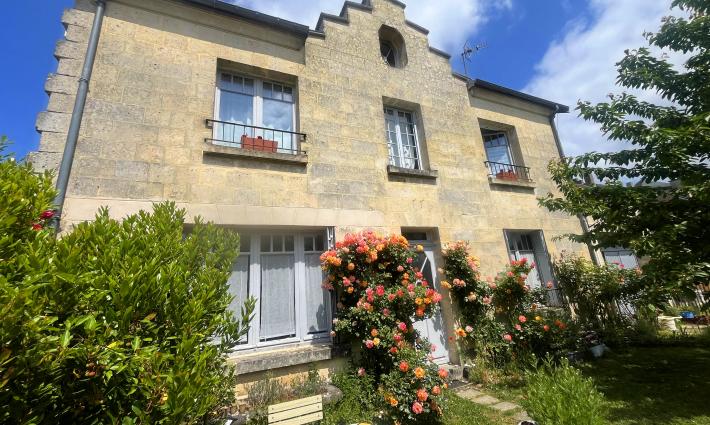 gîte et chambres d'hôtes - MAISON D’HÔTES - 5 pièces - 190,49m² - proche SOISSONS