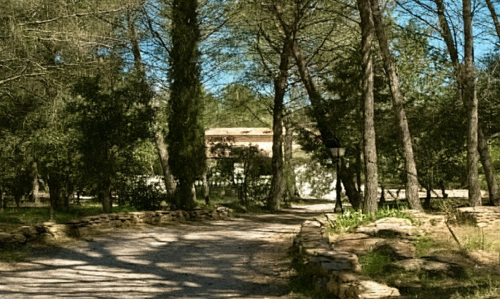 gîte - Domaine d’exception en Provence avec gîtes et maison principale