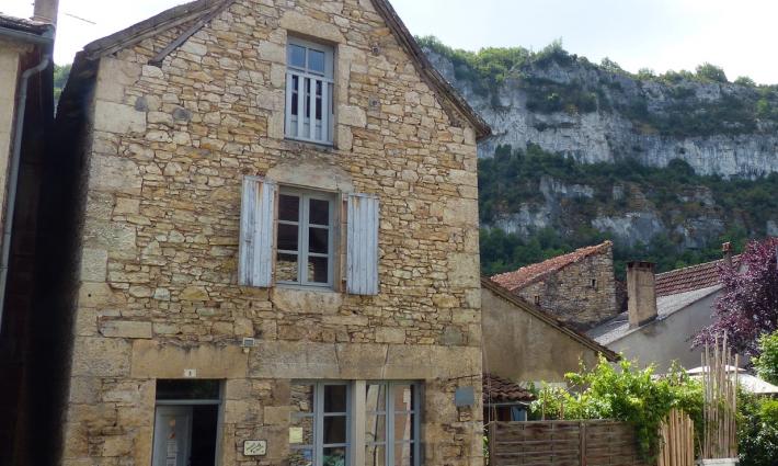gîte - Café-restaurant + Gite d’étape + Maison