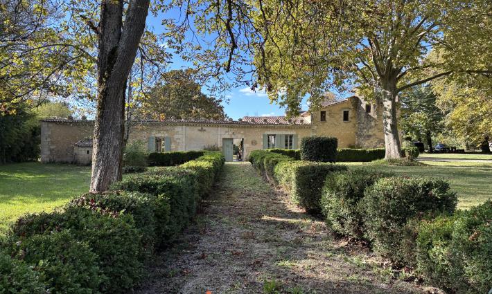 gîte et chambres d'hôtes - Propriété d'exception gîtes, chambres d'hôtes à 20 min de BORDEAUX