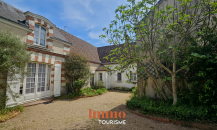 Maison d'habitation aux portes d'amboise avec deux logements locatifs