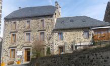 Gîte, chambres et table d'hôtes à 20 min de l'A75 dans la Cantal ( 15)