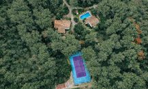Domaine d’exception en Provence-maison principale et 4 logements locatifs
