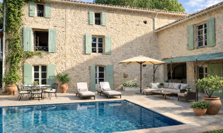 gîte et chambres d'hôtes - Superbe mas rénové état neuf